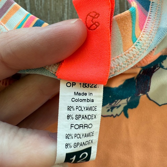 Maaji Reversible Long-Sleeve Rash Guard Set - Picture 6 of 8